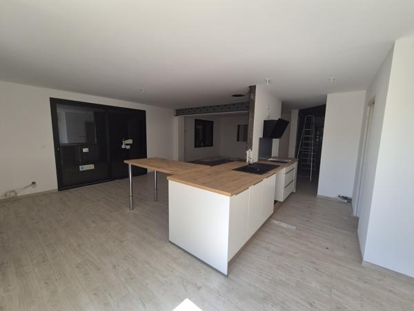 Maison 5 pièce(s) 4 chambre(s) 109 m²