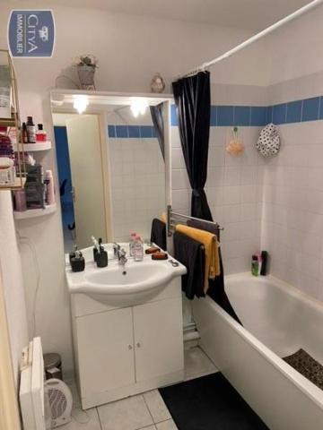 Appartement à louer 2 pièces 47.8m²