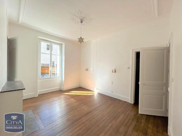 Appartement à louer 4 pièces 100.52m² Limoges (87000)