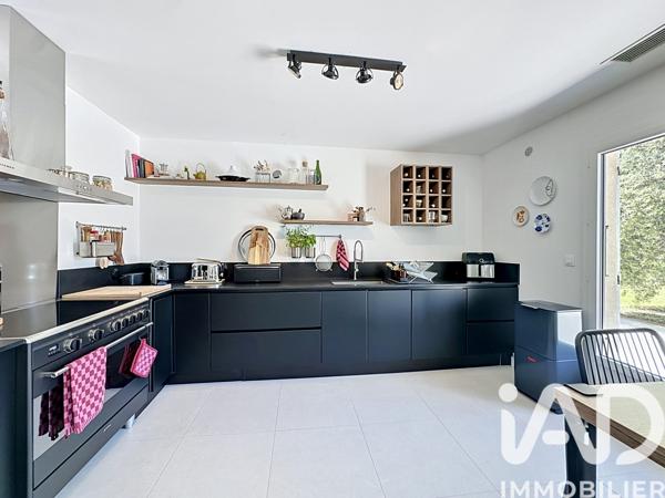 Maison à vendre 4 pièces 131 m² Beauvoisin