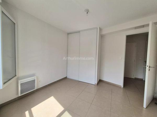 Vente                                                      Appartement
                        
                     3 pièces                      63 m2                     à Draguignan