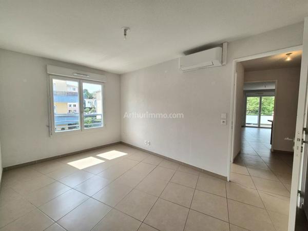 Vente                                                      Appartement
                        
                     3 pièces                      63 m2                     à Draguignan