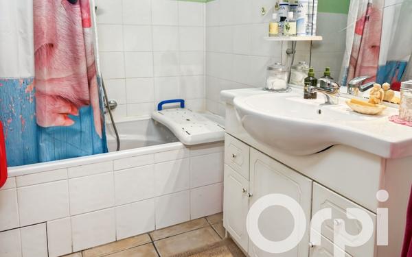 Appartement à vendre    3 pièces •  Tarascon