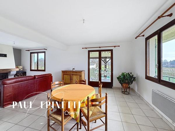 Maison 4 pièces 102m2 avec piscine et annexe