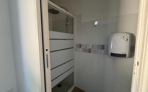 Maison à vendre    5 pièces •  Carpentras