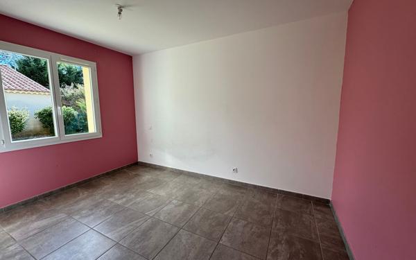 Maison à vendre    5 pièces •  Carpentras