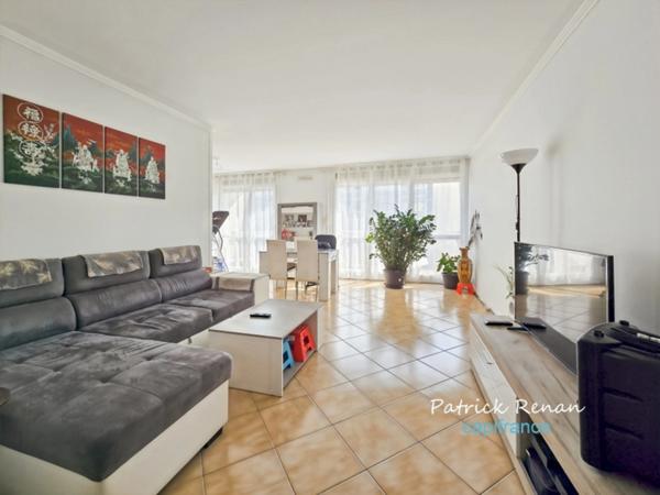 Appartement à vendre 3 pièces, T3, 72 m2, PLAISIR (78)