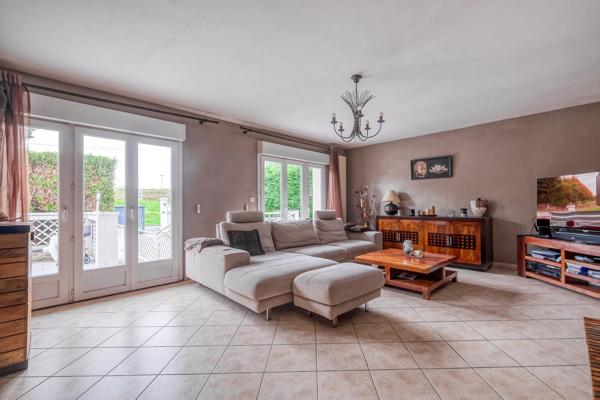 Maison parfaite pour une grande famille – 6 chambres, jardin et impasse