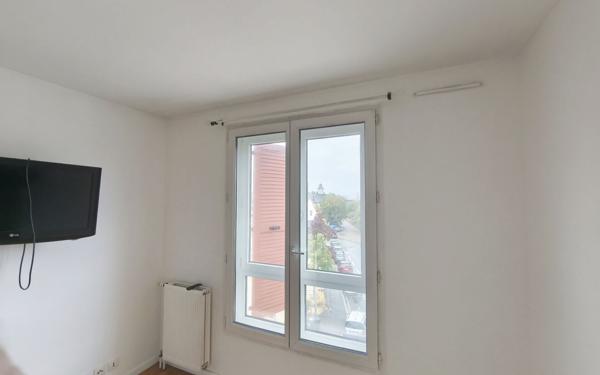 Appartement à louer    3 pièces • 67,95 m2 Les Mureaux