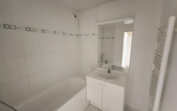 Appartement à louer    3 pièces • 67,95 m2 Les Mureaux