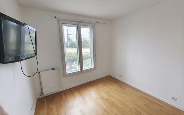 Appartement à louer    3 pièces • 67,95 m2 Les Mureaux