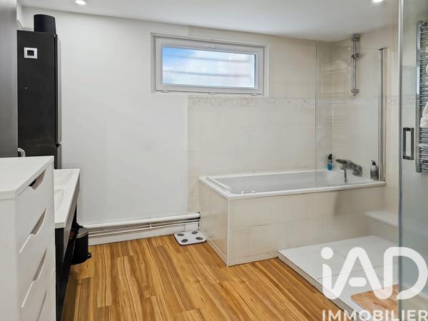 Maison à vendre 9 pièces 185 m² Brie-Comte-Robert