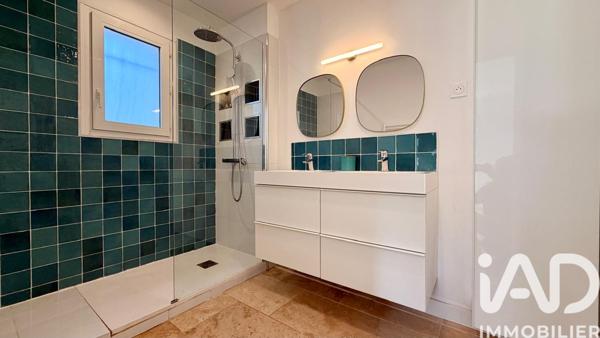 Maison à vendre 8 pièces 200 m² Aix-en-Provence