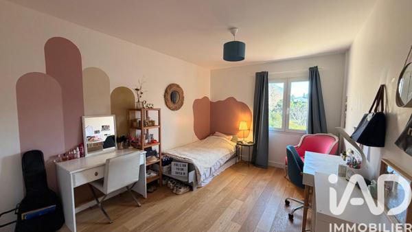 Maison à vendre 8 pièces 200 m² Aix-en-Provence