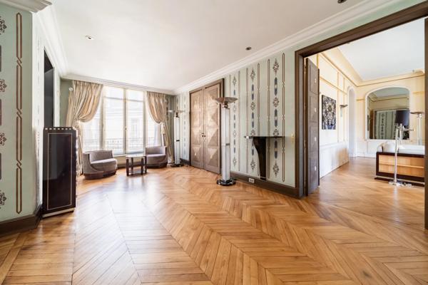 Appartement Paris 16e - PRÉSIDENT WILSON