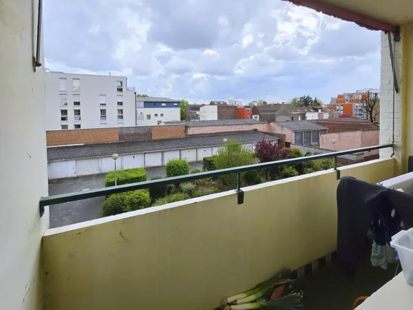 LUMINEUX & TRAVERSANT - 80 m² - PROCHE CHR