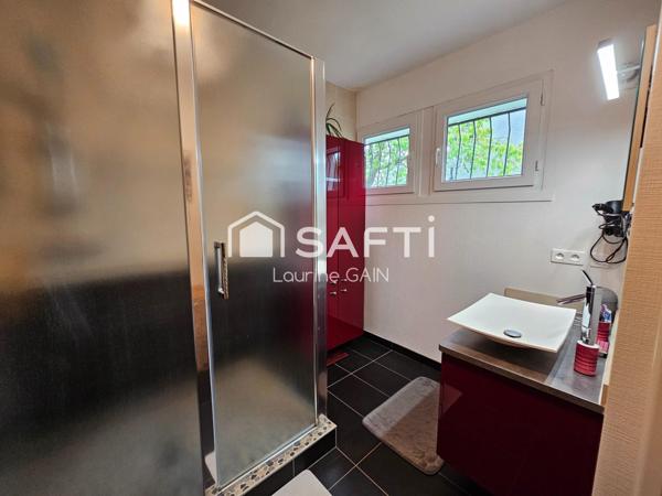 Maison lumineuse rénovée 151 m² – Plescop bourg