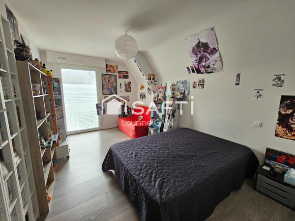 Maison lumineuse rénovée 151 m² – Plescop bourg