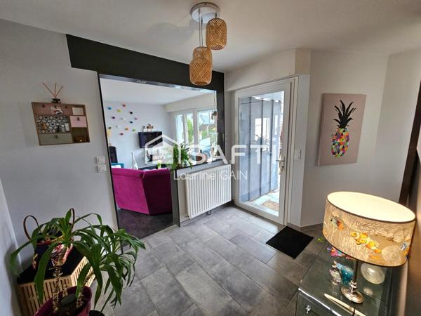 Maison lumineuse rénovée 151 m² – Plescop bourg