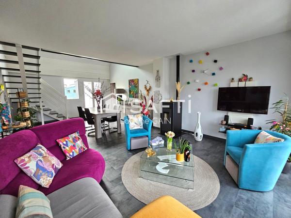 Maison lumineuse rénovée 151 m² – Plescop bourg