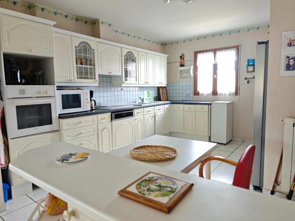Maison à vendre 8 pièces AUBIERE (63)