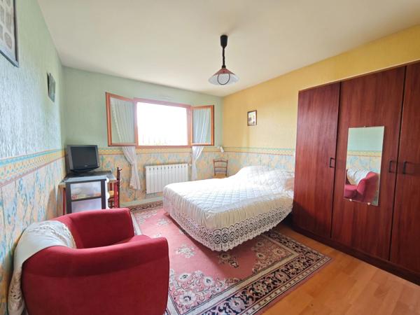 Maison à vendre 8 pièces AUBIERE (63)