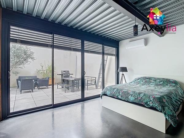 Roanne (42300) A VENDRE - ROANNE - LOFT HORS COPROPRIÉTÉ DE 240M2 AVEC 4 CHAMBRES, COUR, PISCINE, TERRASSE, GARAGE ET DÉPENDA