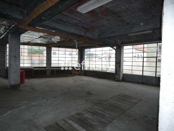 Maison
         4 pièces
        - 85 m² 79 900 € *