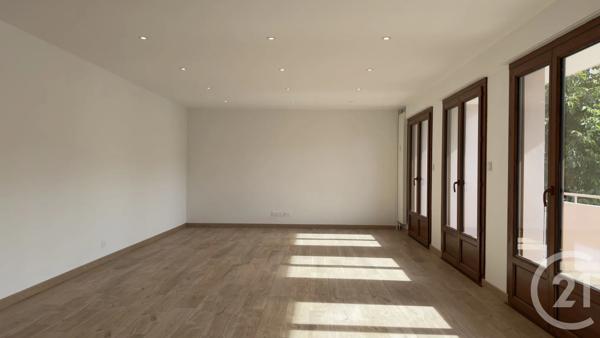 Appartement F4 à vendre  4 pièces - 99,44 m 2   GAP  - 05