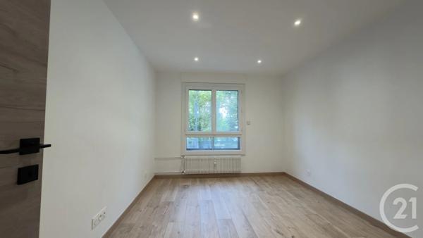 Appartement F4 à vendre  4 pièces - 99,44 m 2   GAP  - 05