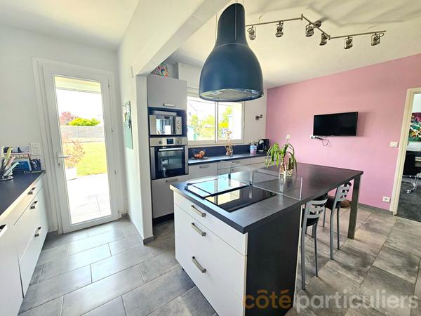 Vente
                Maison147 m² - 6 Pièces -
                    Plescop (56890)