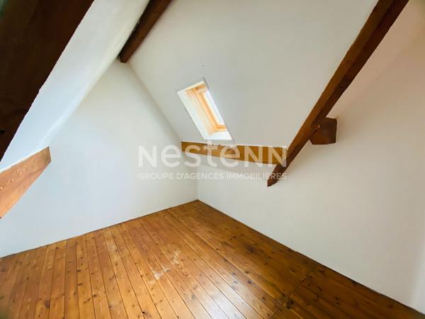 Élégante maison de ville avec véranda et jardin, à deux pas du centre de Châtelaudren