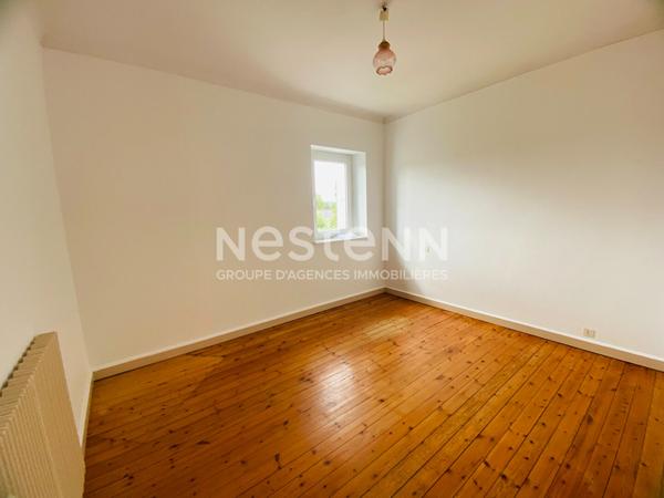 Élégante maison de ville avec véranda et jardin, à deux pas du centre de Châtelaudren