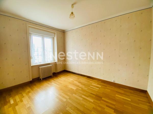 Élégante maison de ville avec véranda et jardin, à deux pas du centre de Châtelaudren