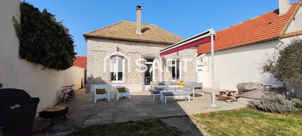 Maison de caractère – 3 chambres - Bureau- jardin sans vis à vis