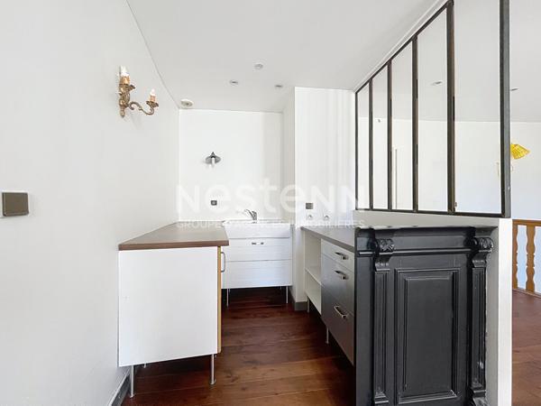 Coup de coeur assuré pour ce duplex rénové au centre de Guingamp !