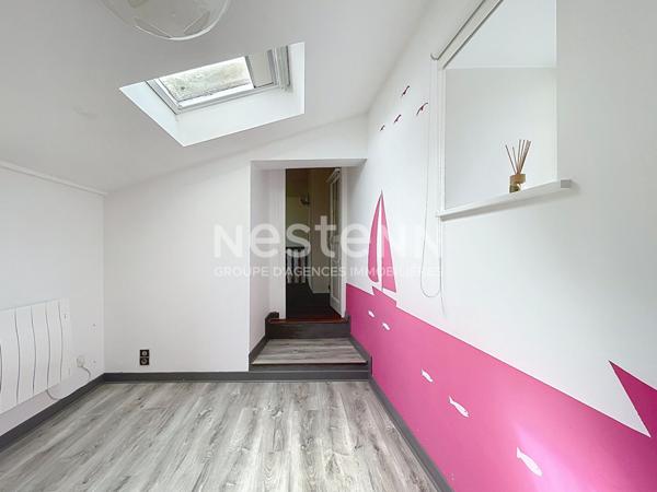 Coup de coeur assuré pour ce duplex rénové au centre de Guingamp !