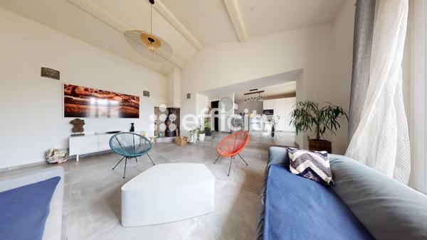 Maison 7 pièces - 164 m² Exclusivité efficity