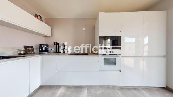 Maison 7 pièces - 164 m² Exclusivité efficity