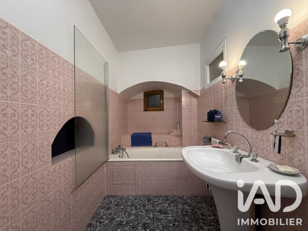 Maison à vendre 5 pièces 155 m² Sauveterre-de-Rouergue