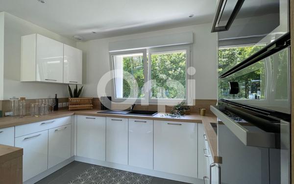 Maison à vendre    6 pièces • 119,80 m2 Évreux
