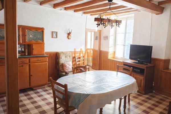 Maison 2 chambres - 15 min Vendome - 2000 m² terrain