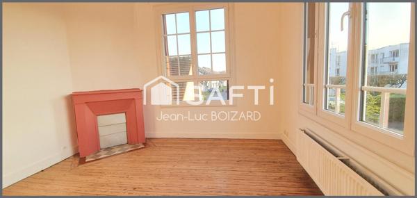 MAISON DE VILLE AVEC STUDIO ET GARAGE