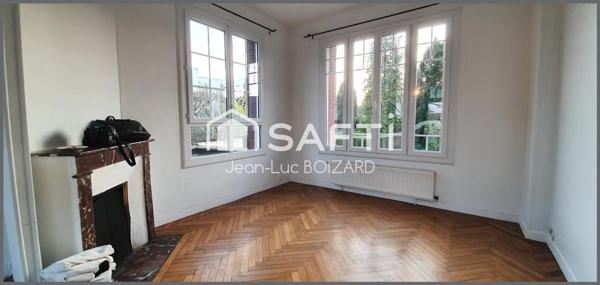 MAISON DE VILLE AVEC STUDIO ET GARAGE