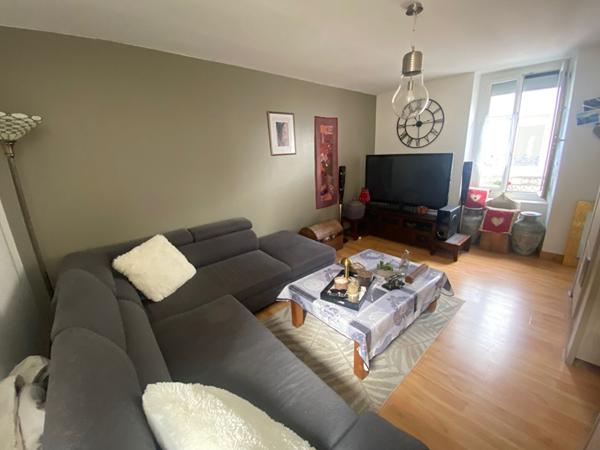 Appartement Concarneau T2 45 m2 situé en hyper centre .