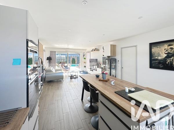 Maison à vendre 4 pièces 100 m² Pomarez