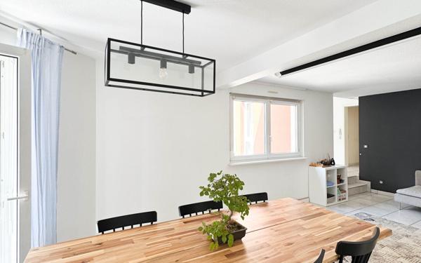 Appartement à vendre    3 pièces • 93 m2 Gries