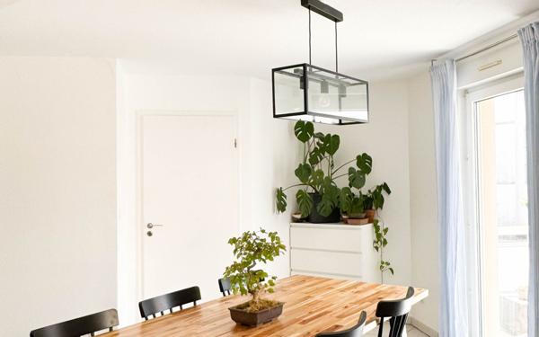 Appartement à vendre    3 pièces • 93 m2 Gries