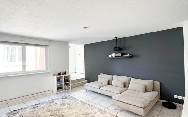 Appartement à vendre    3 pièces • 93 m2 Gries