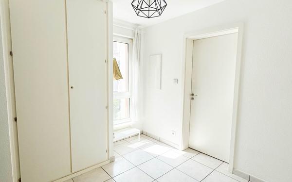 Appartement à vendre    3 pièces • 93 m2 Gries